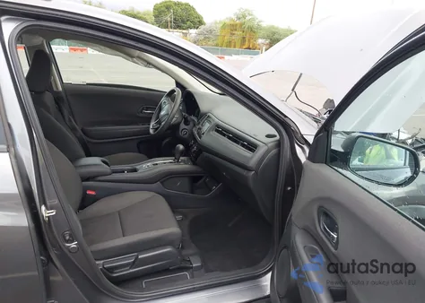 2020 Honda Hr-V 2Wd Lx from USA, damaged, VIN 3CZRU5H30LM702368